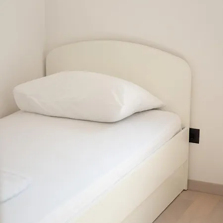 Sunny Jakovina 1 Apartman *