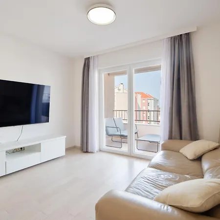 Sunny Jakovina 1 شقة ماكارسكا